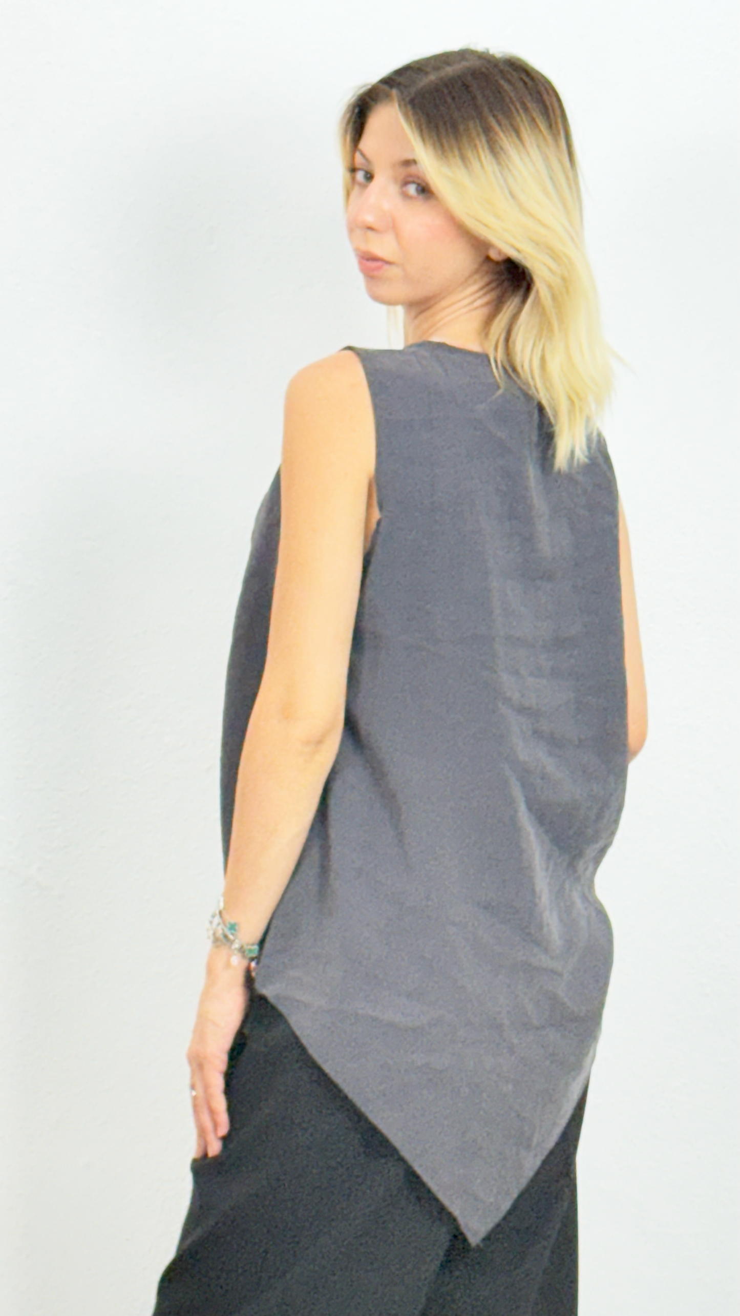 Asimetrik Kesim Bluz