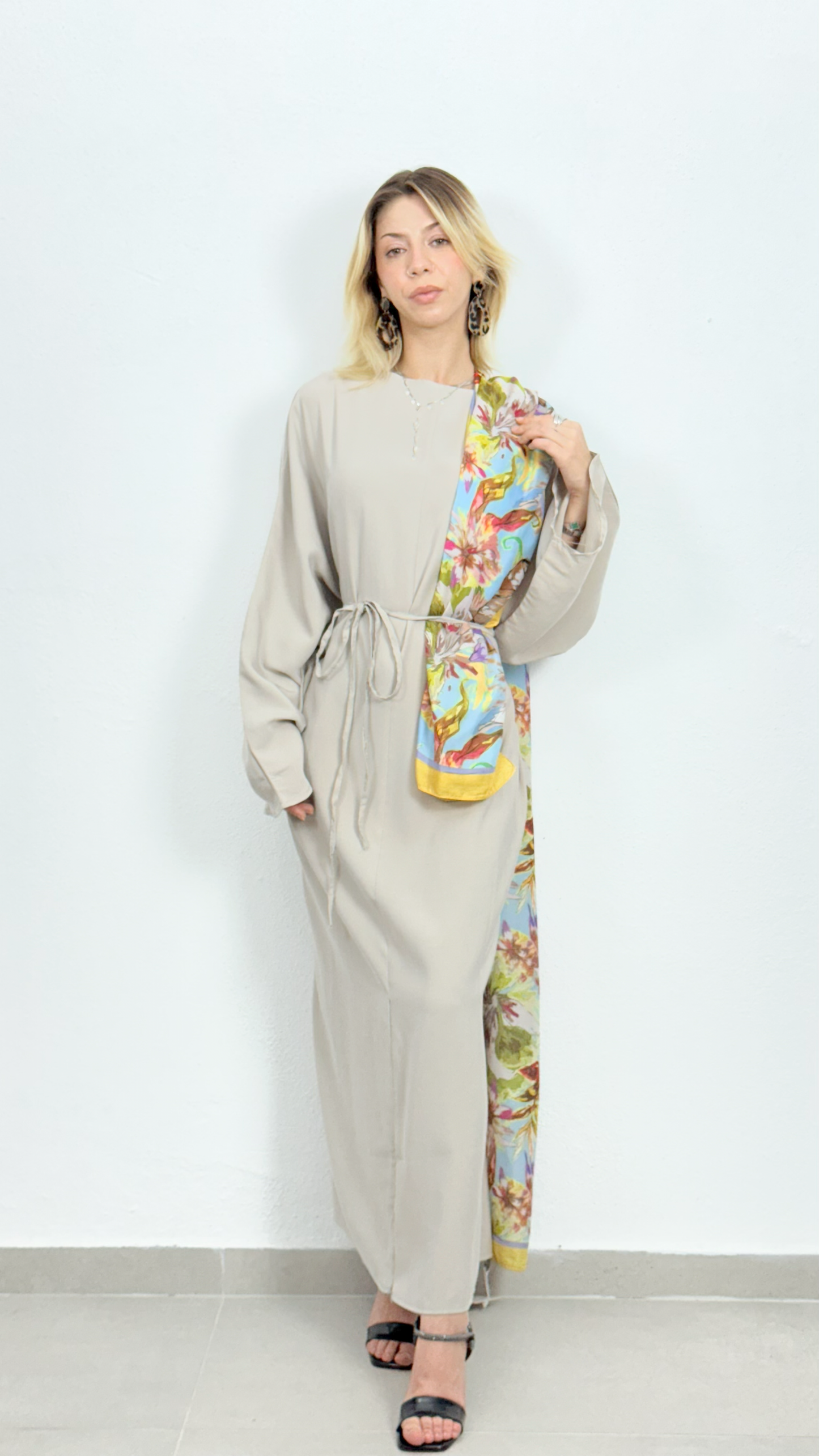 Kelebek Model Elbise