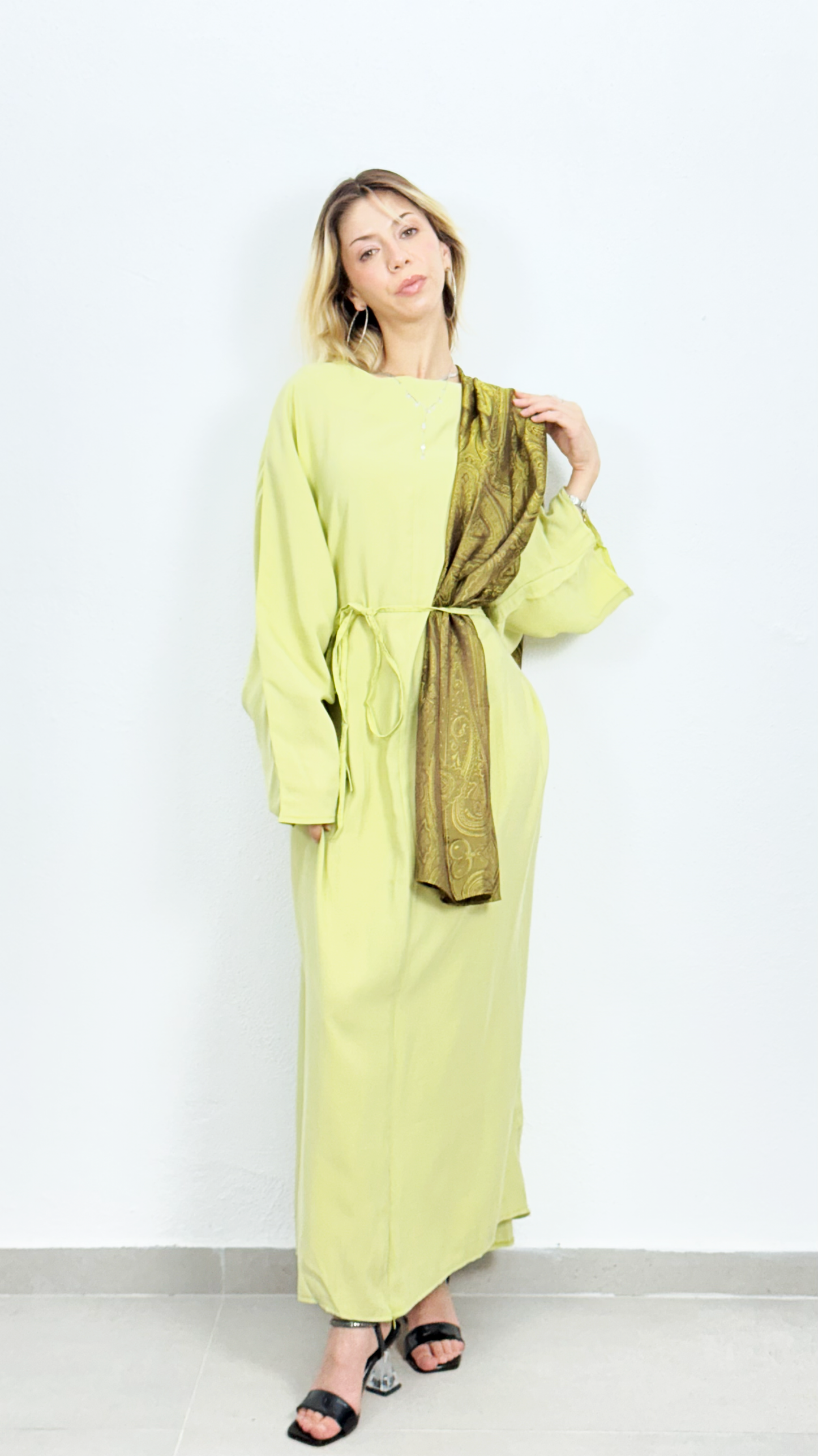 Kelebek Model Elbise