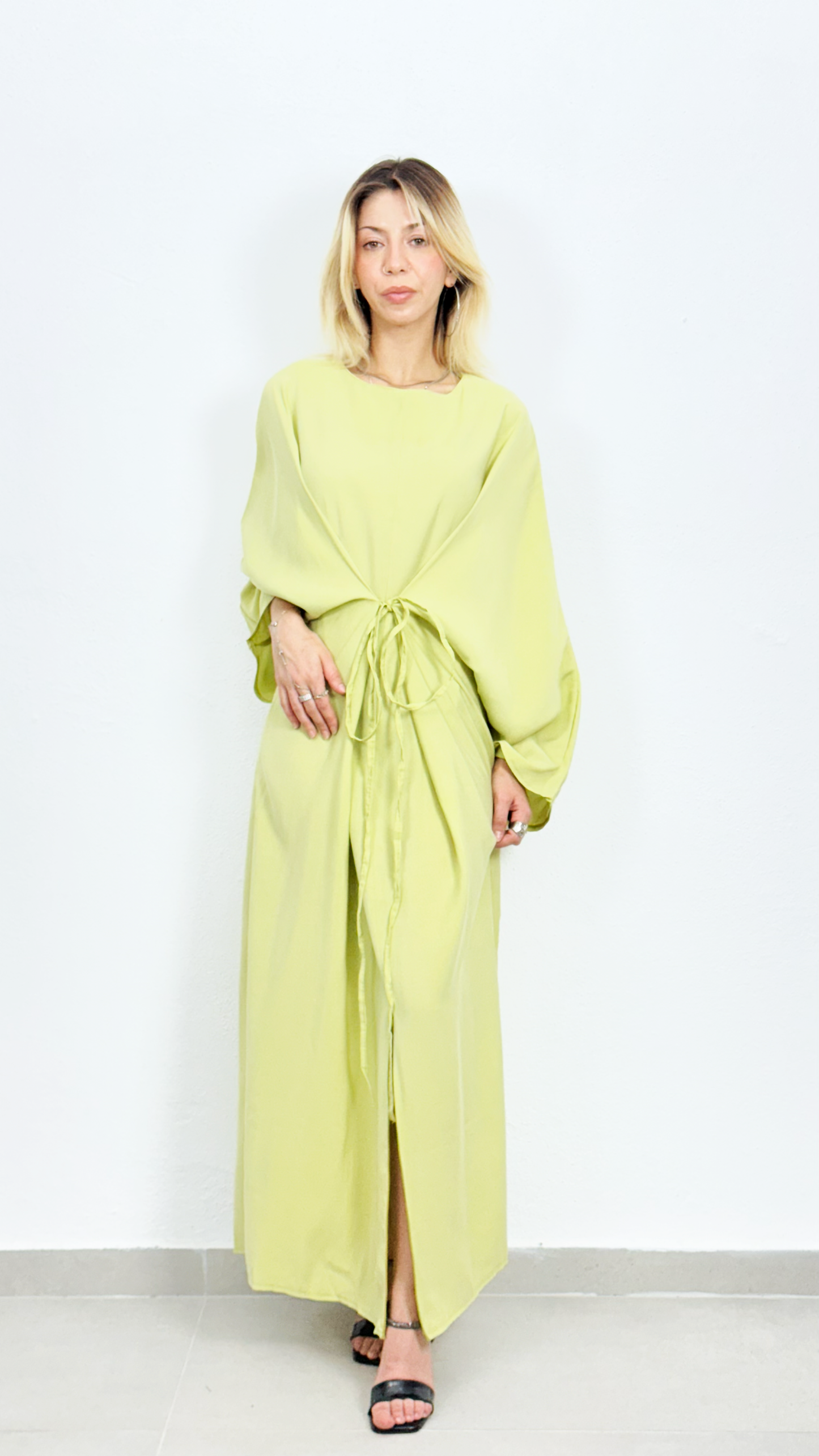 Kelebek Model Elbise