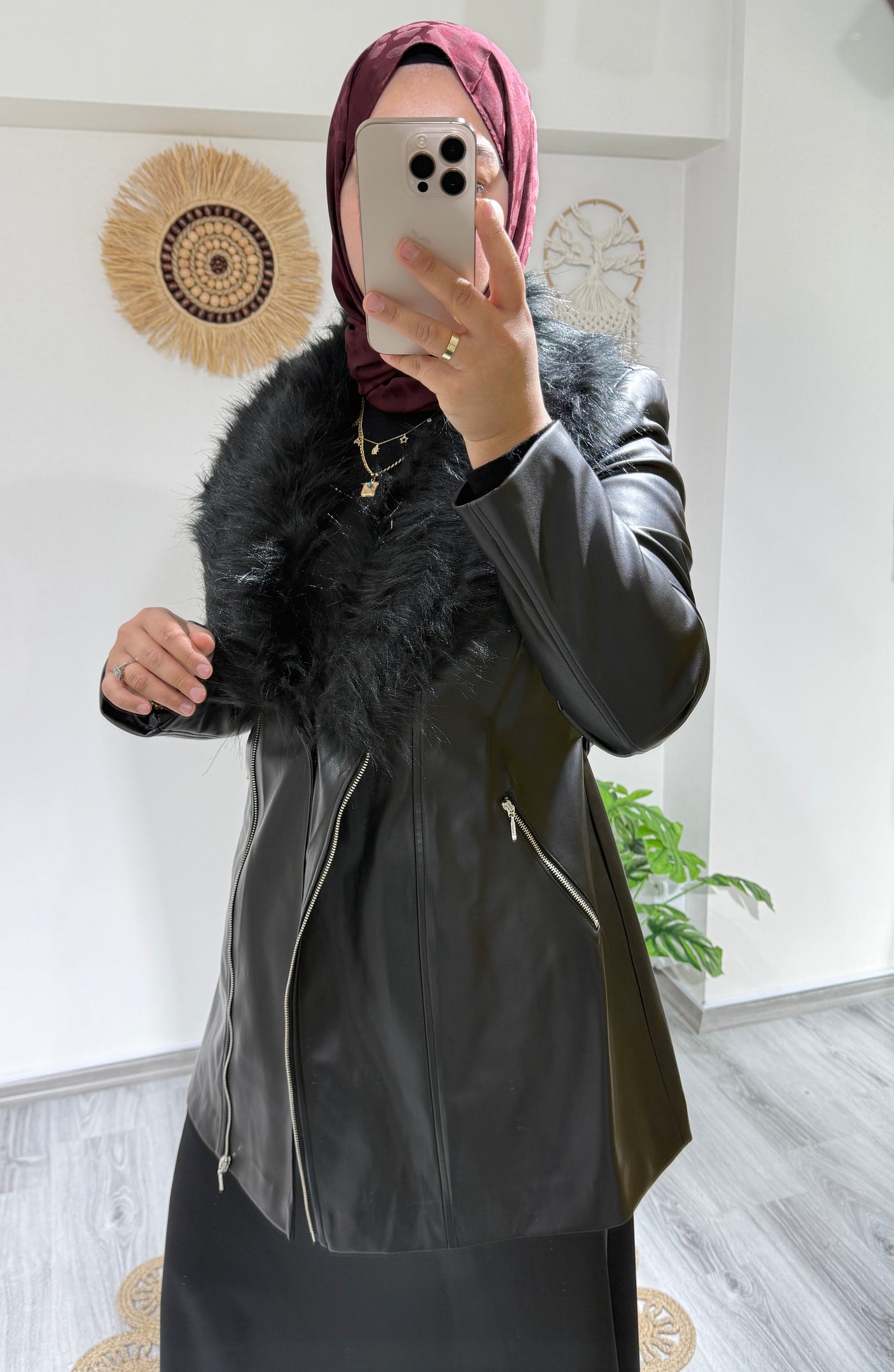 Kürk Detaylı Deri Ceket