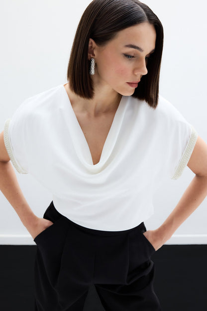 Kollar Taş Detaylı Salaş Bluz - Ekru