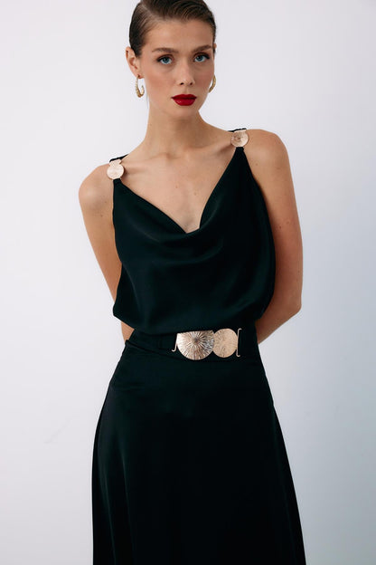 Omuz Aksesuarlı Salaş Bluz - Siyah